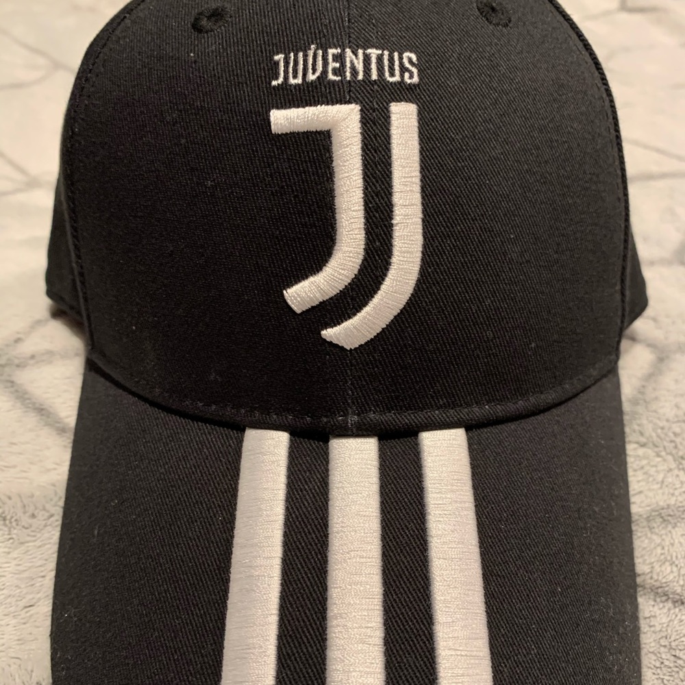 Adidas Juventus FC Hat